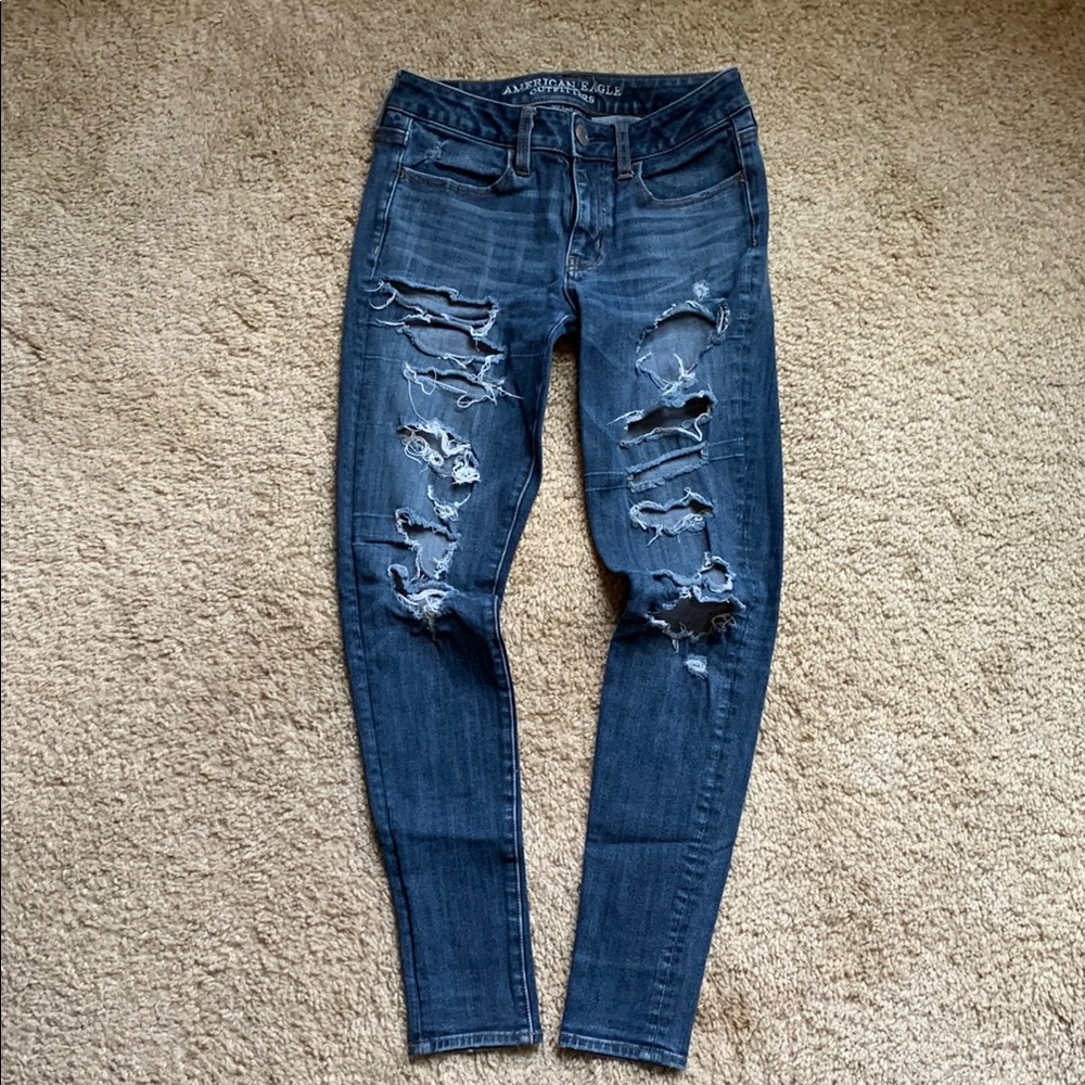 3/$15 - American Eagle Distressed Jeggings